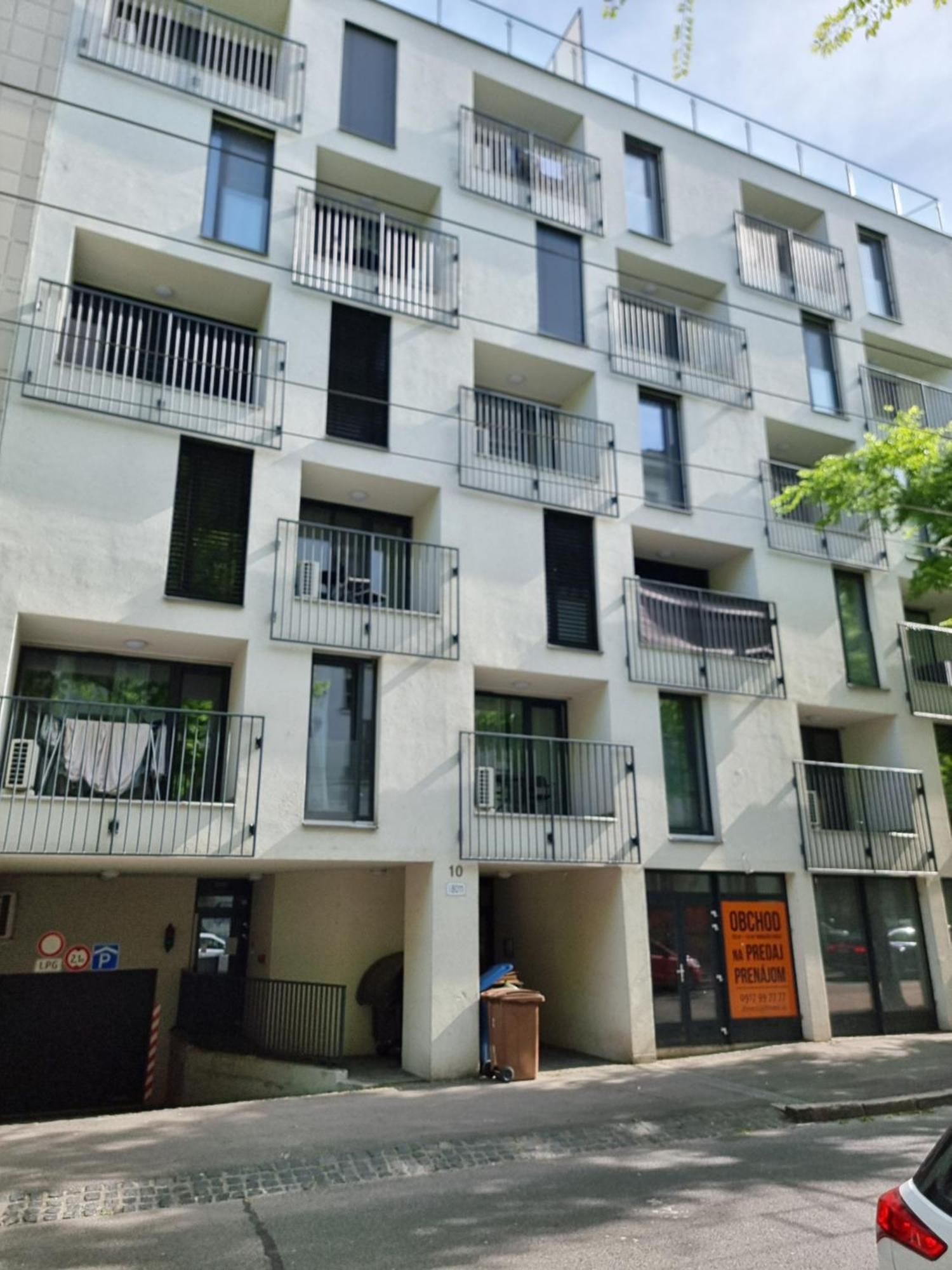 Apartman - Centrum Bratislava Dış mekan fotoğraf